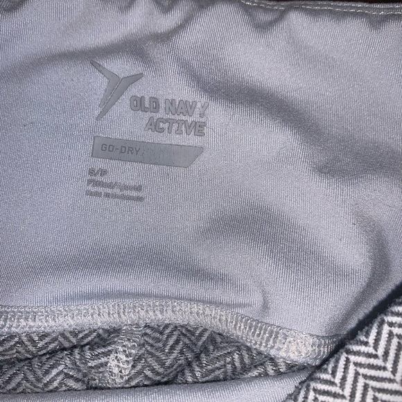 OLD NAVY🌟 Active Go-dry leggings - Picture 3 of 4